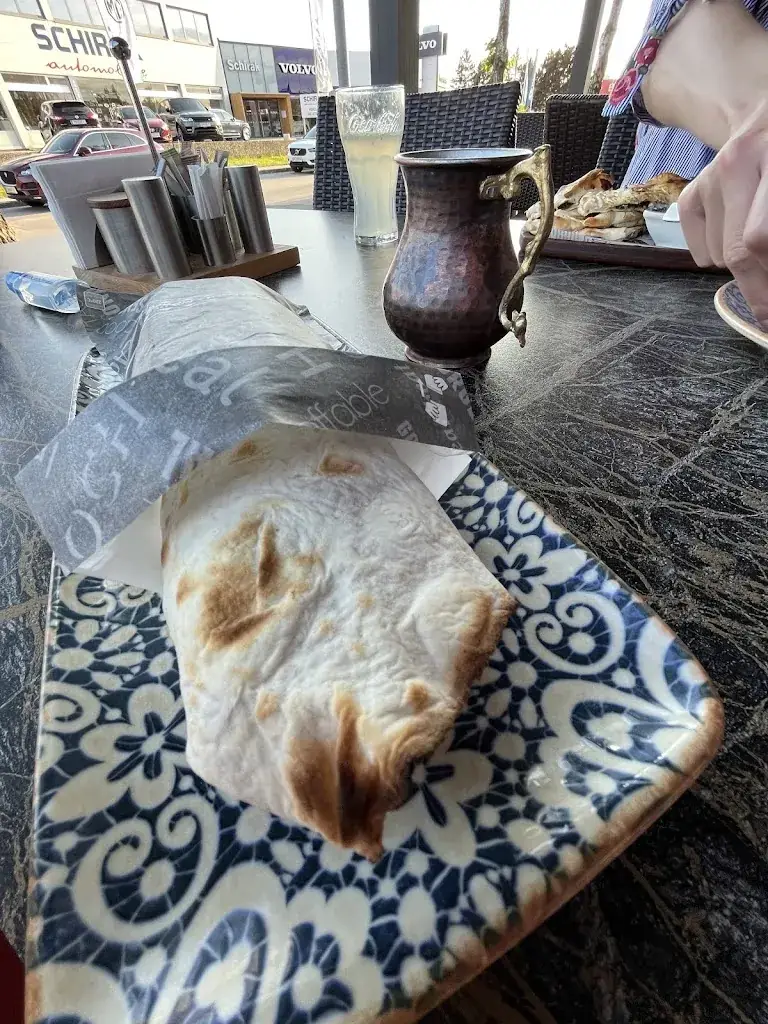 Lubomir Krabac_MAY Cafe & Restaurant_Politischer Bezirk Sankt Pölten_review