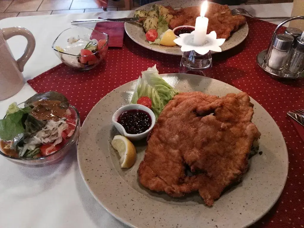 Menu_Naturfreunde Bootshaus_Politischer Bezirk Sankt Pölten_image_1