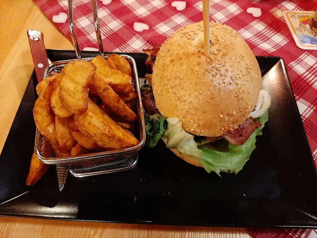 Menu_Naturfreunde Bootshaus_Politischer Bezirk Sankt Pölten_image_4