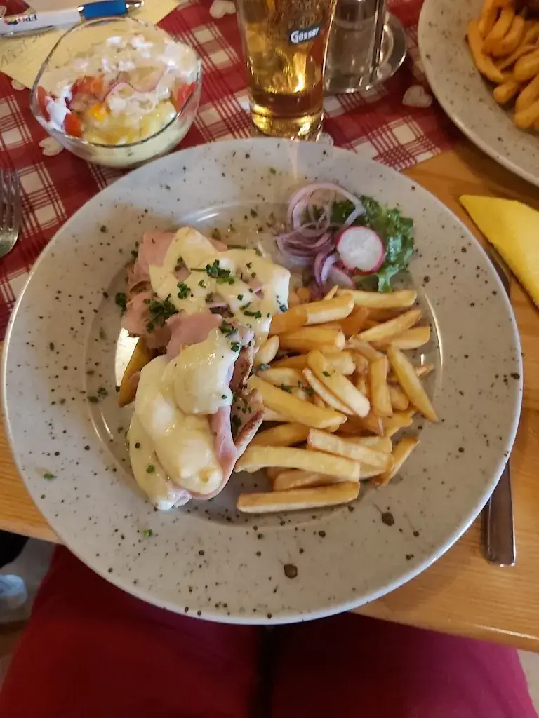 Menu_Naturfreunde Bootshaus_Politischer Bezirk Sankt Pölten_image_7