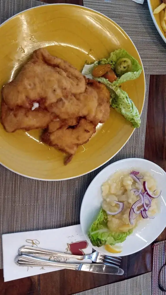 Christina Müller_Zwiesi`s Gaststube_Pottenbrunn_review