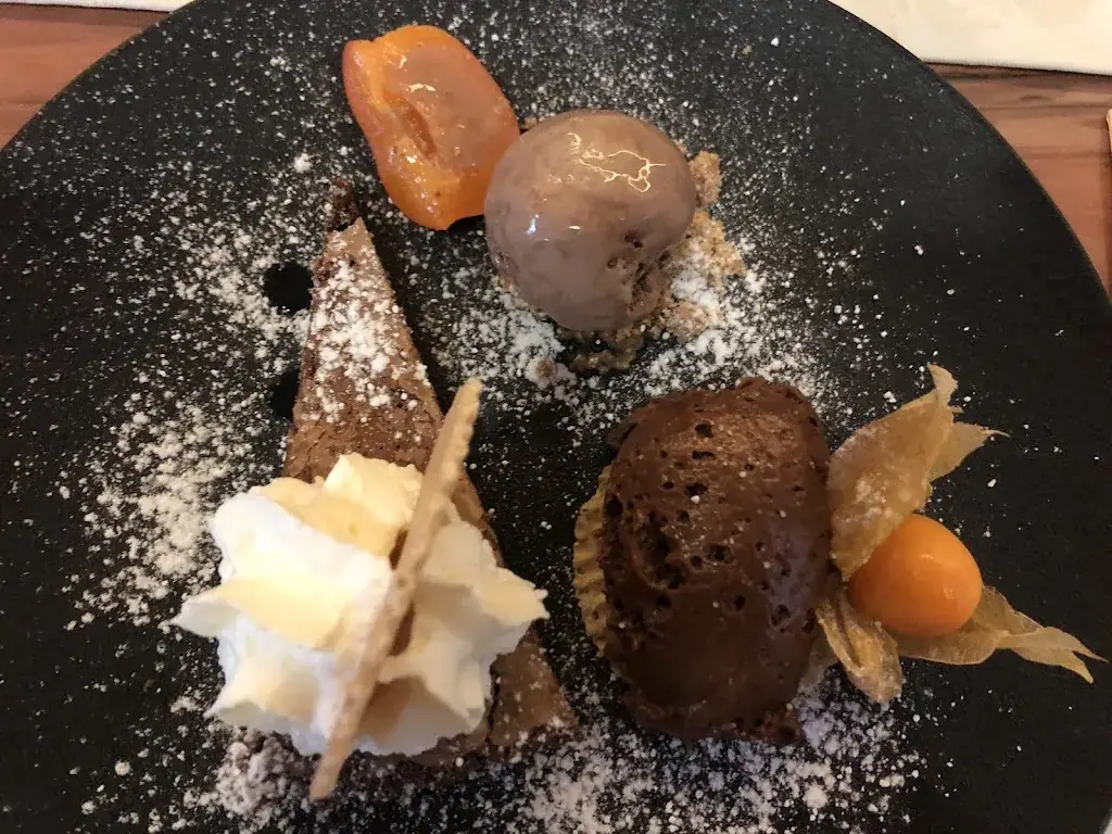 Marlene Mikes_Hacker's - Restaurant und Weinbar_Prottes_avis