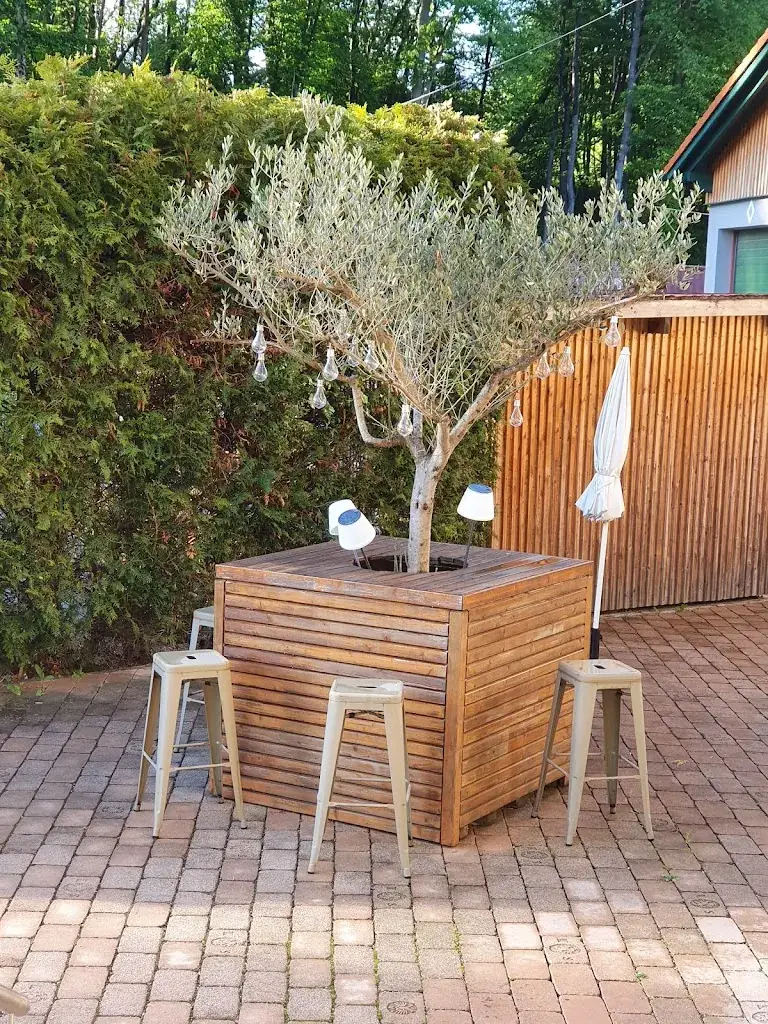 Blitzwirt_Pressbaum_slider_image_1