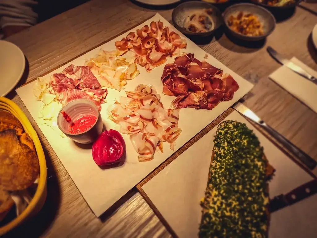 Menu_LISZT Weingut Heuriger Manufaktur_Leithaprodersdorf_immagine_5