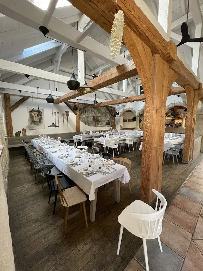 LISZT Weingut Heuriger Manufaktur_Leithaprodersdorf_slider_image_2