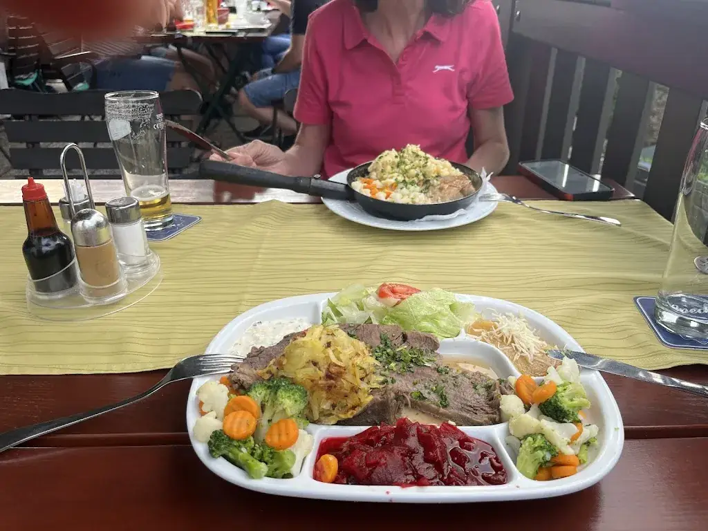 Ray Hughes_Landgasthof Hausmann_Puchberg am Schneeberg_review