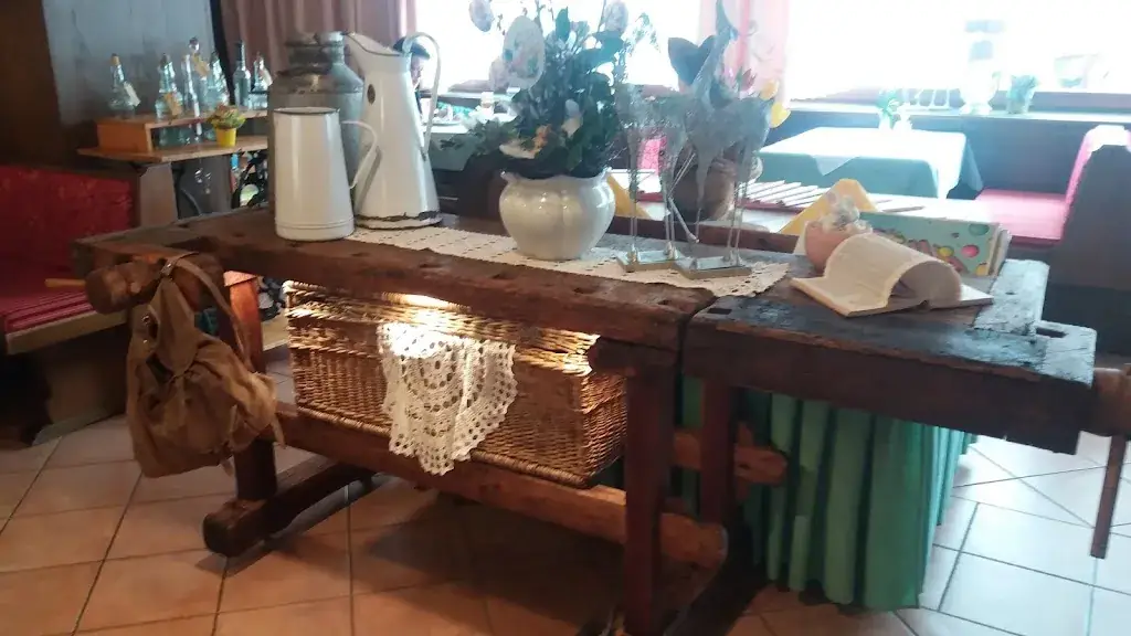 Gasthof Pension Schmirl restaurant à Puchberg am Schneeberg