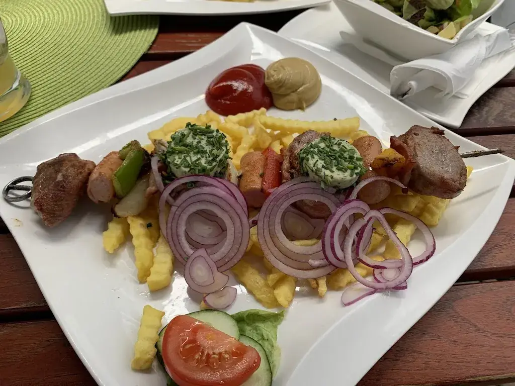 Gerhard Hartl_Stadtwirtshaus Zur Traube_Pulkau_review