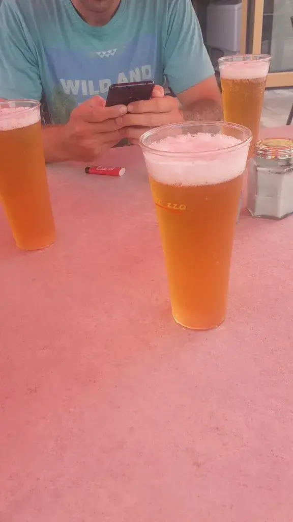 Dalibor Srbljan_Terrazza - Restaurant am See_Pyhra_avis