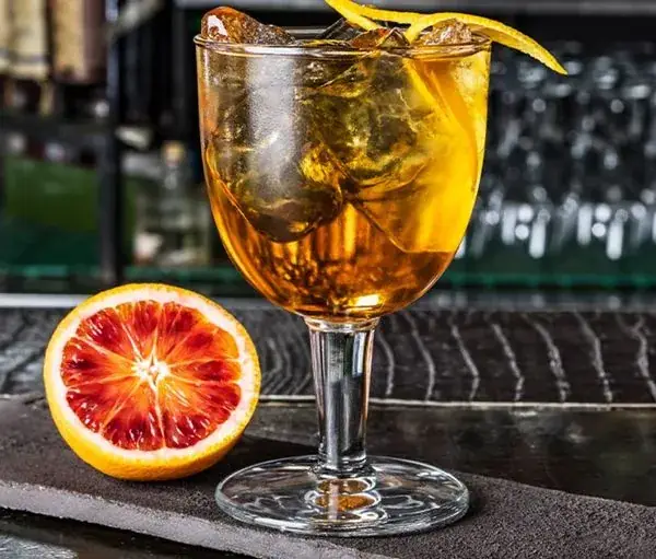 Menu_Steig4 | Szenario | Pub & Bar_Purgstall_immagine_3