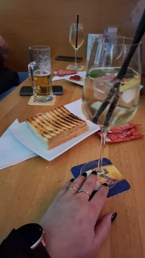 Menu_Steig4 | Szenario | Pub & Bar_Purgstall_immagine_9