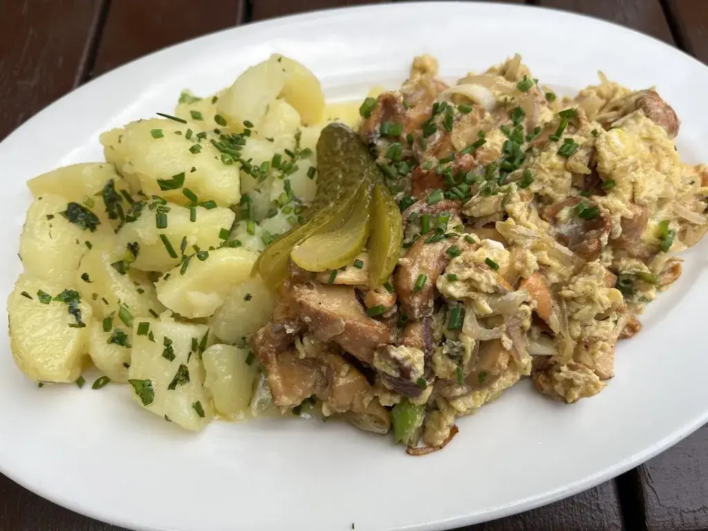 Gerhard Stefan_Kastaniengarten_Rannersdorf_Bewertung