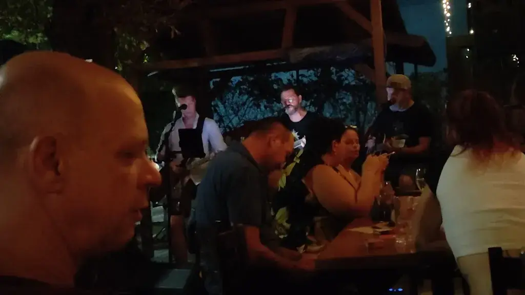 Kastaniengarten_Rannersdorf_slider_image_2