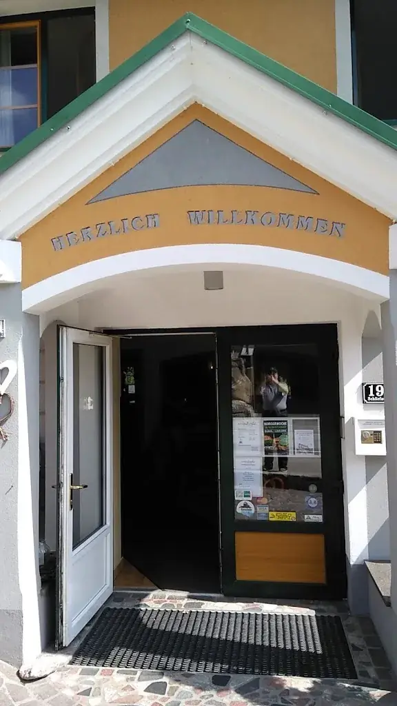 Schliefauhof restaurant in Randegg