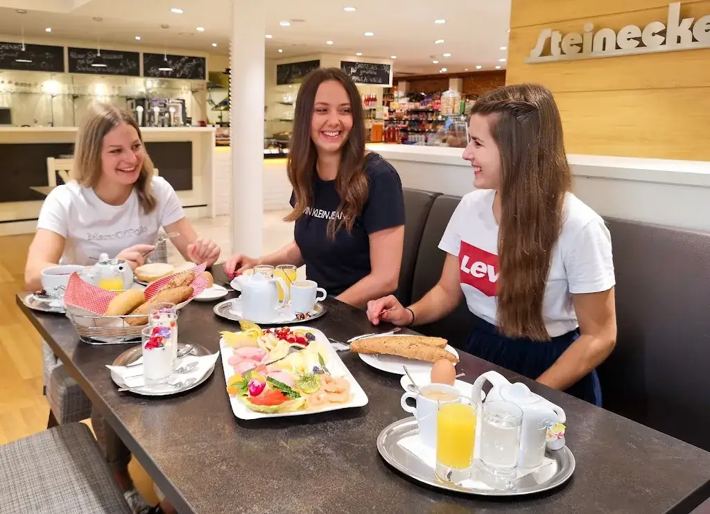 Steinecker Cafe | Bistro_Randegg_slider_image_3