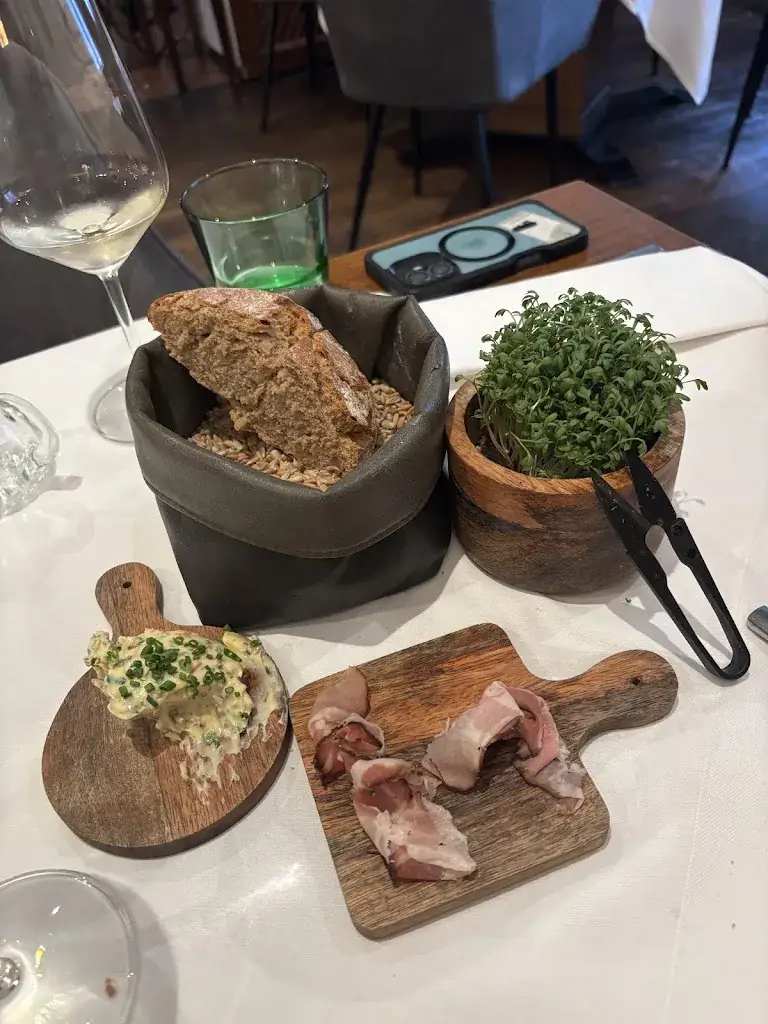 Julia Lindner_Gaststätte Figl_Ratzersdorf an der Traisen_review