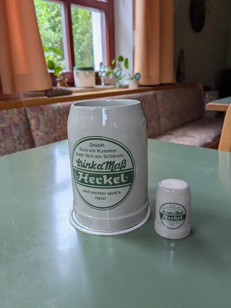 Claudia s_Gasthaus Zum Schneider_Pottenstein_review