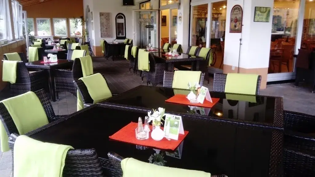 The Barbarossa - Restaurant auf der Golfanlage Pottenstein restaurant à Pottenstein