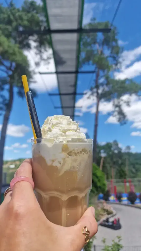 O Yefi-Ba_Ausflugsgastronomie (Erlebnisfelsen Pottenstein)_Pottenstein_avis