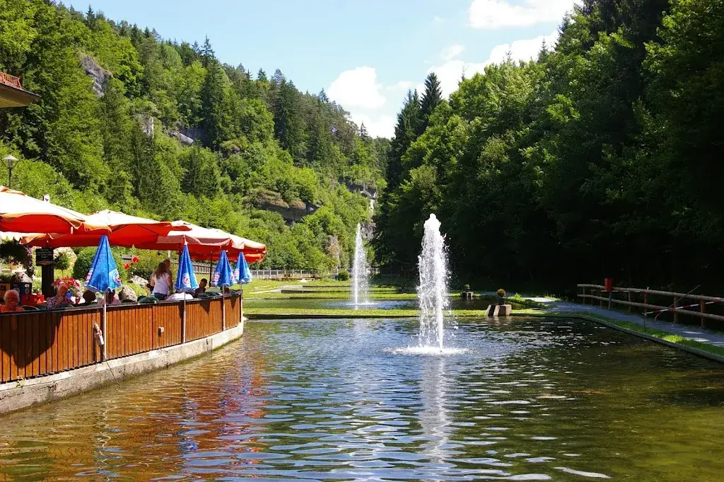 Heiner's Forellenräucherei_Pottenstein_slider_image_3