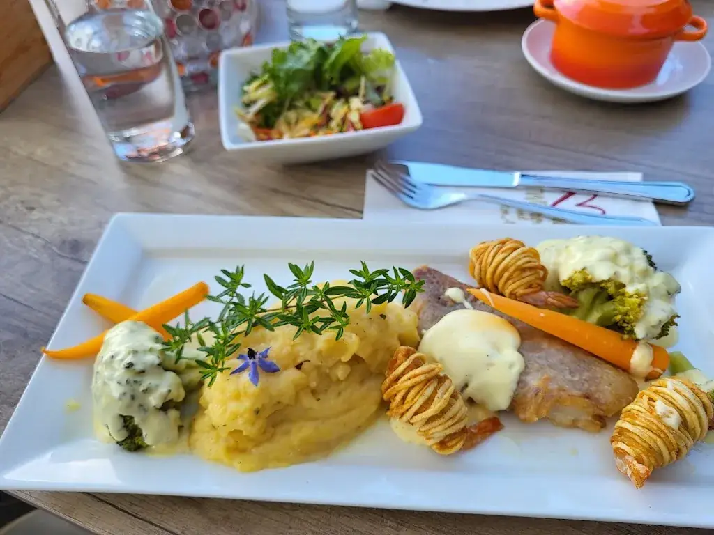 Gasthof Schönblick_Pottenstein_slider_image_2