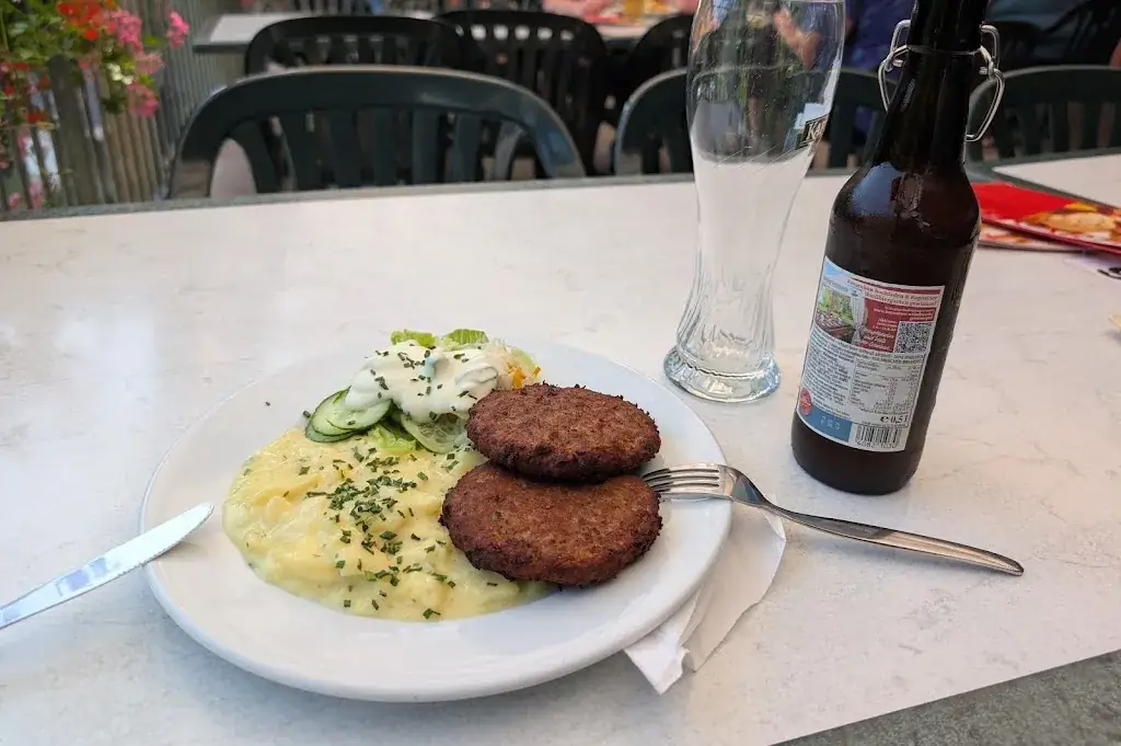 W R_Terassencafe an der Teufelshöhle_Pottenstein_recensione