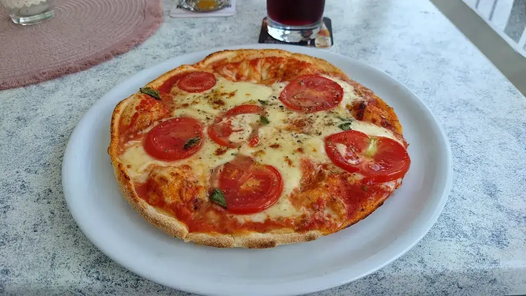 Michael Lortz_Gaststätte Zum Fahnenstein_Pottenstein_review