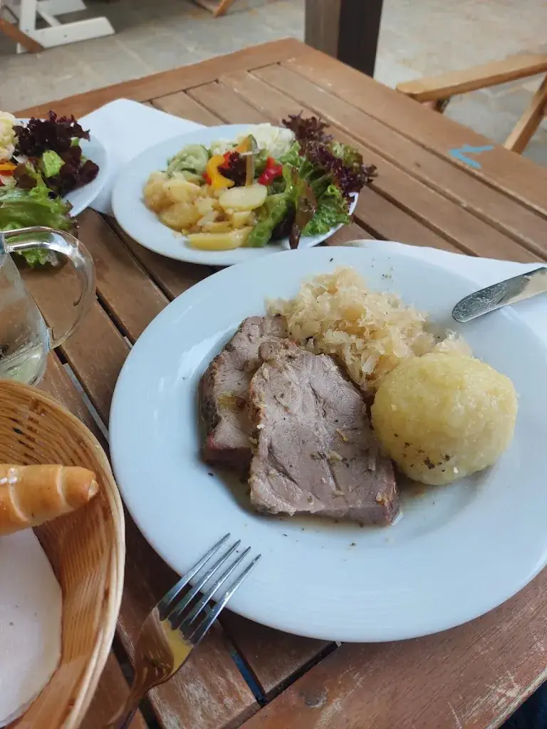 Heurigen Trischitz_Rauchenwarth_slider_image_2