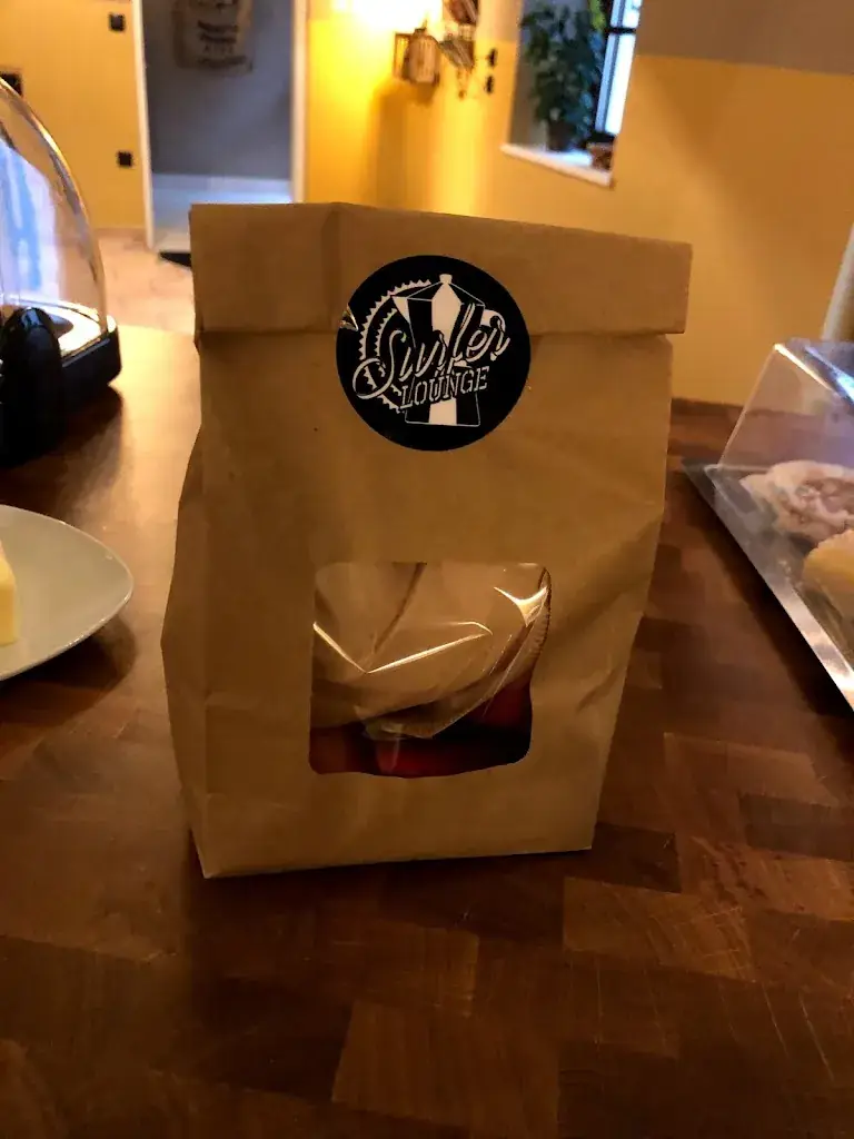 Surfer Lounge_Rauchenwarth_slider_image_3