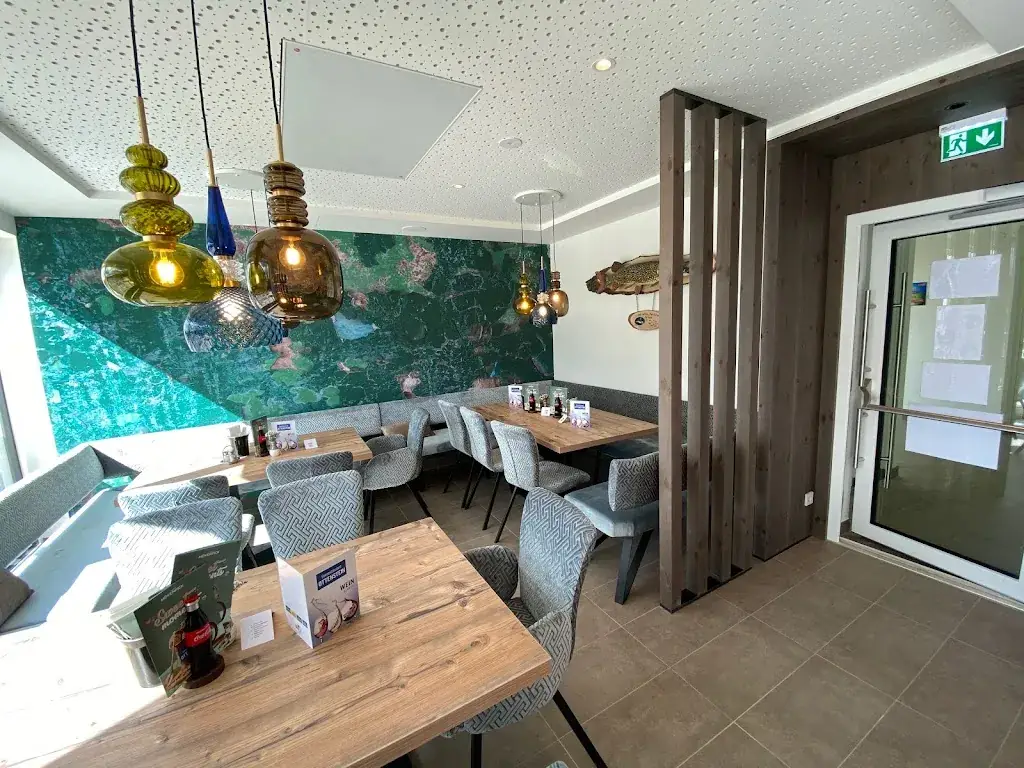 Bootsverleih & Seerestaurant Ottenstein restaurant in Rastenfeld