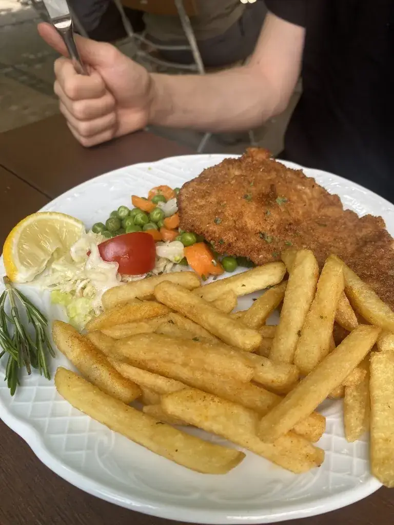 Agnieszka Lipińska_Gaststätte Augustusberg_Reinsberg_recensione