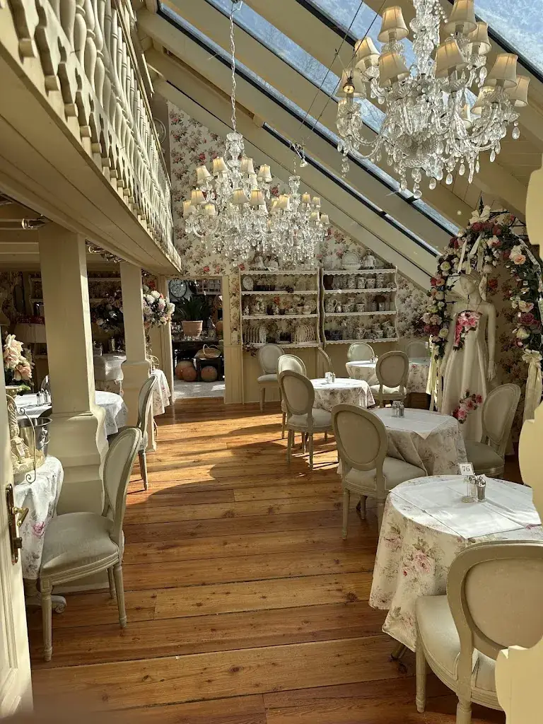 Henry_Schlossgärtnerei Wartholz_Reichenau an der Rax_review