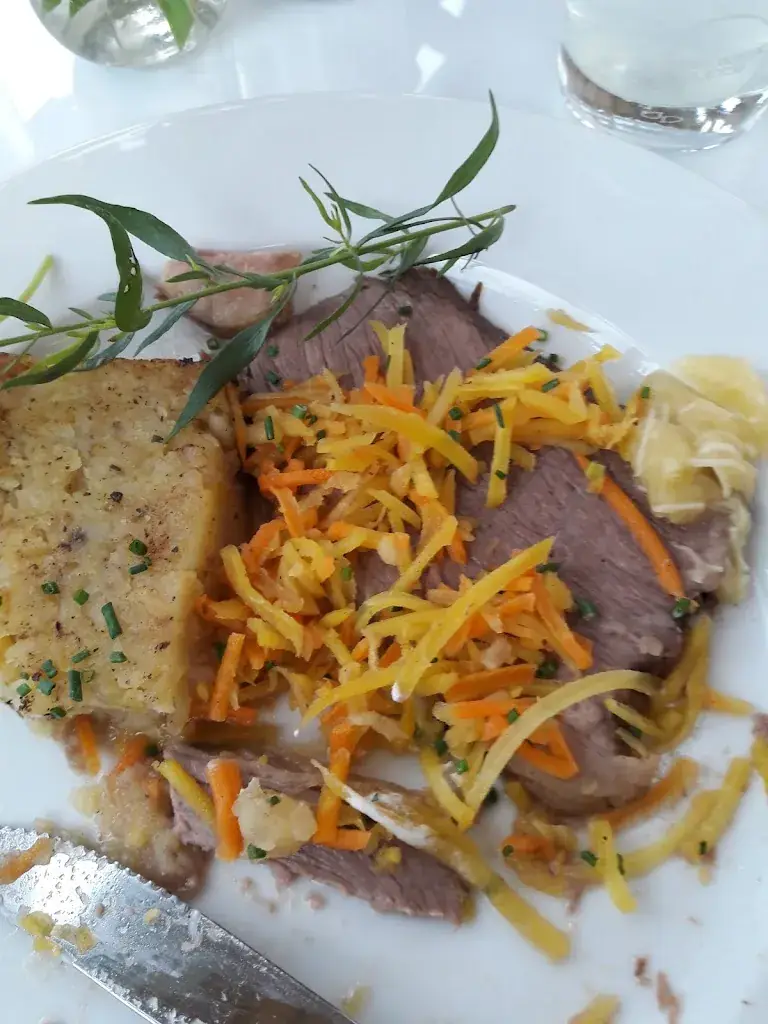 Ernst_Gasthaus Zum Schloß Wartholz_Reichenau an der Rax_Bewertung