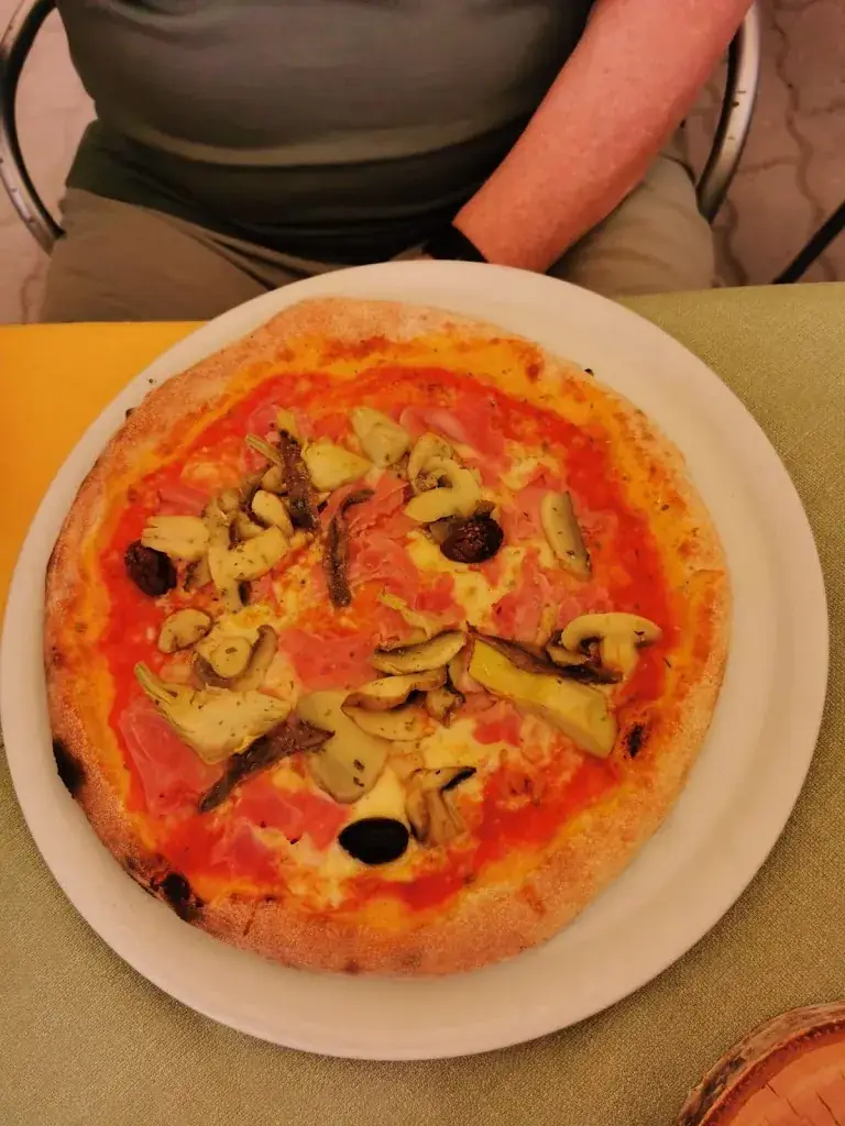 Pizzeria Taverna_Krensdorf_slider_image_3