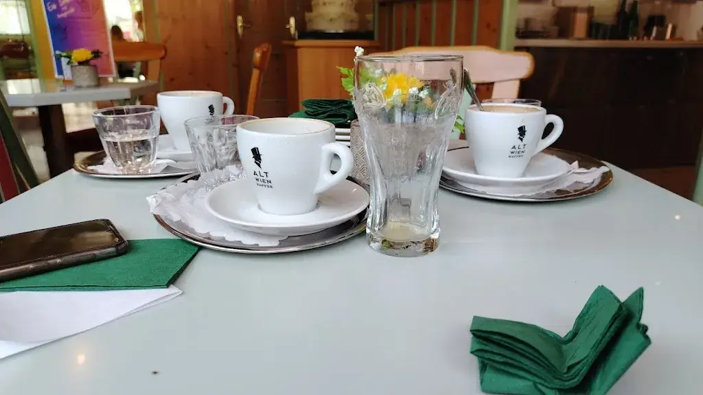 Benettecske Bárdosi_Bäckerei Cafe Konditorei Nöbauer_Reichenau an der Rax_review