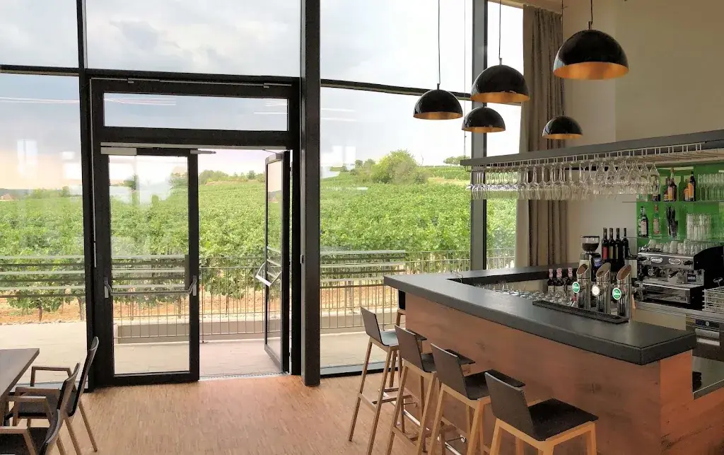 W4 - Wein l Genuss l Kultur ristorante a Röschitz