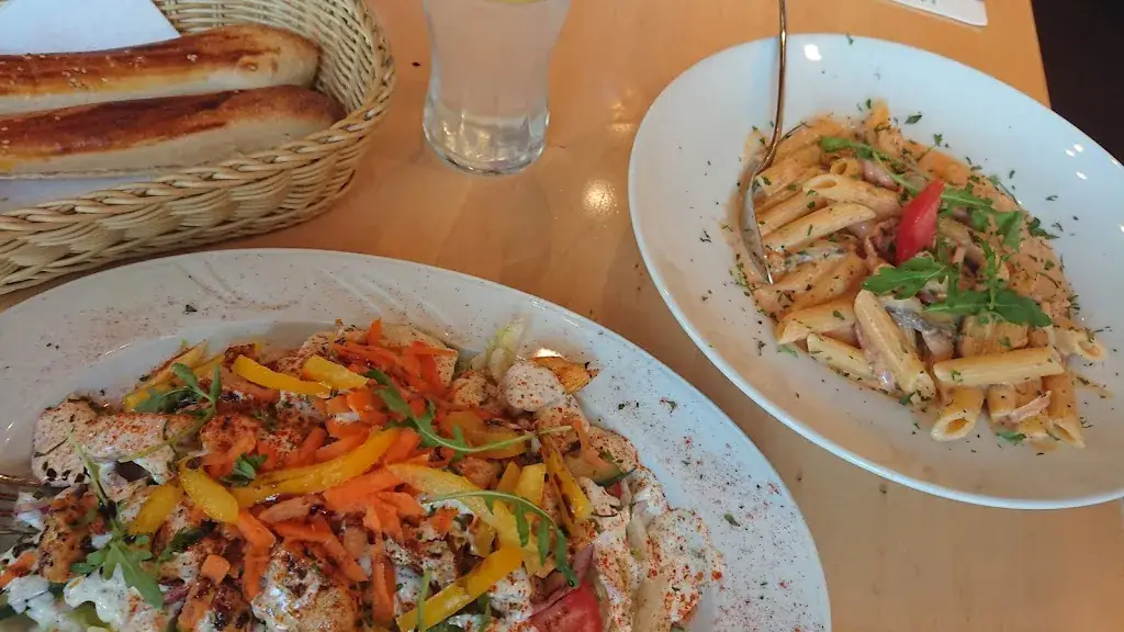 Pizzeria Giovanni_Sankt Leonhard am Forst_slider_image_3