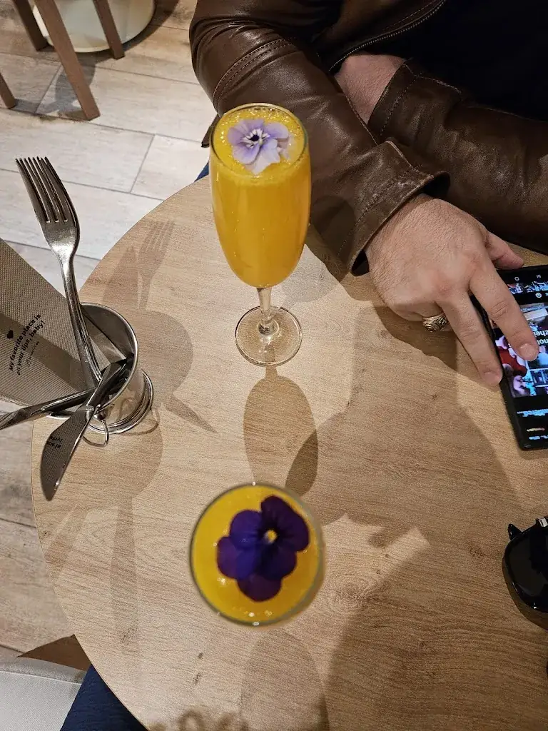 Chelsea Downey_Brunchit_Sankt Andrä vor dem Hagenthale_avis