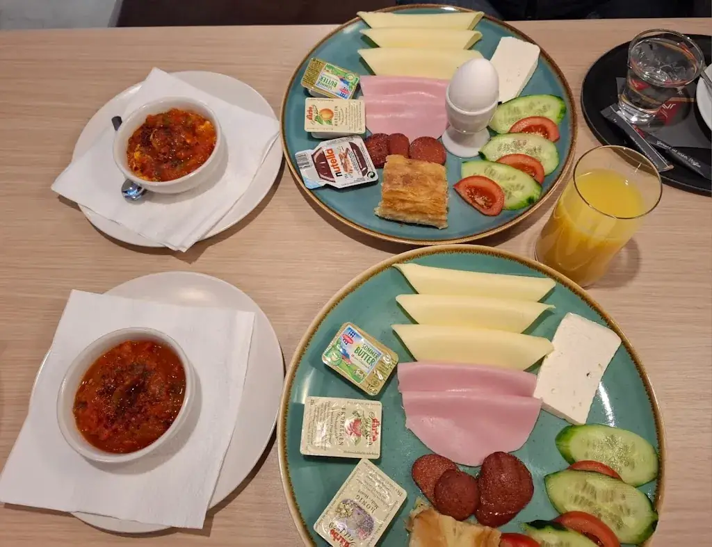 Menü_The Taste - Cafe Restaurant_Sankt Pölten Stadt_Bild_5