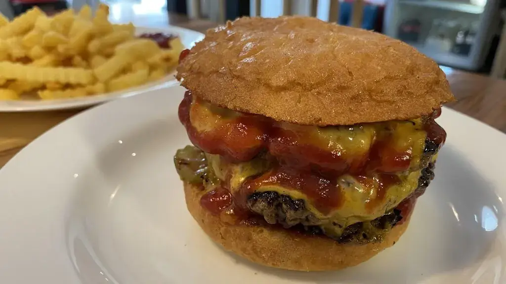 Tony Kehlhofer_J´s American Burgers_Scheibbs_review