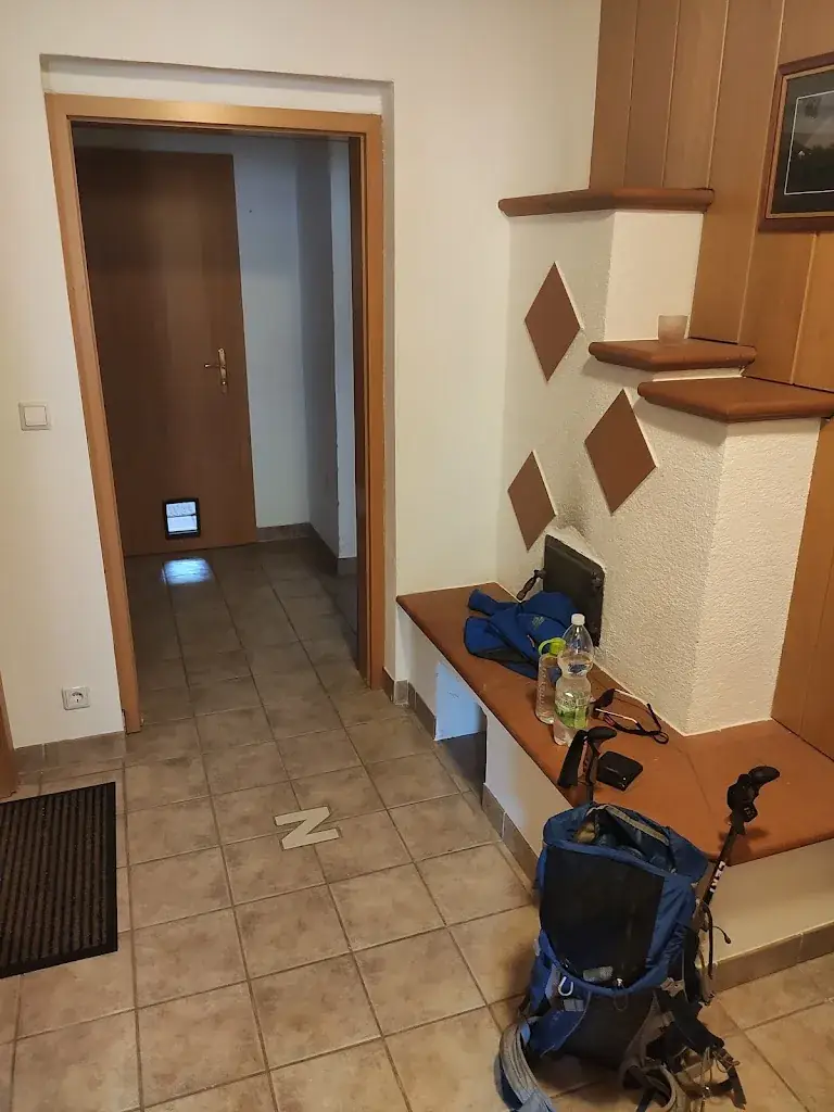 Thomas Schmidt_s'Wirtshaus - Dieter Nathaniel_Sankt Veit an der Gölsen_review