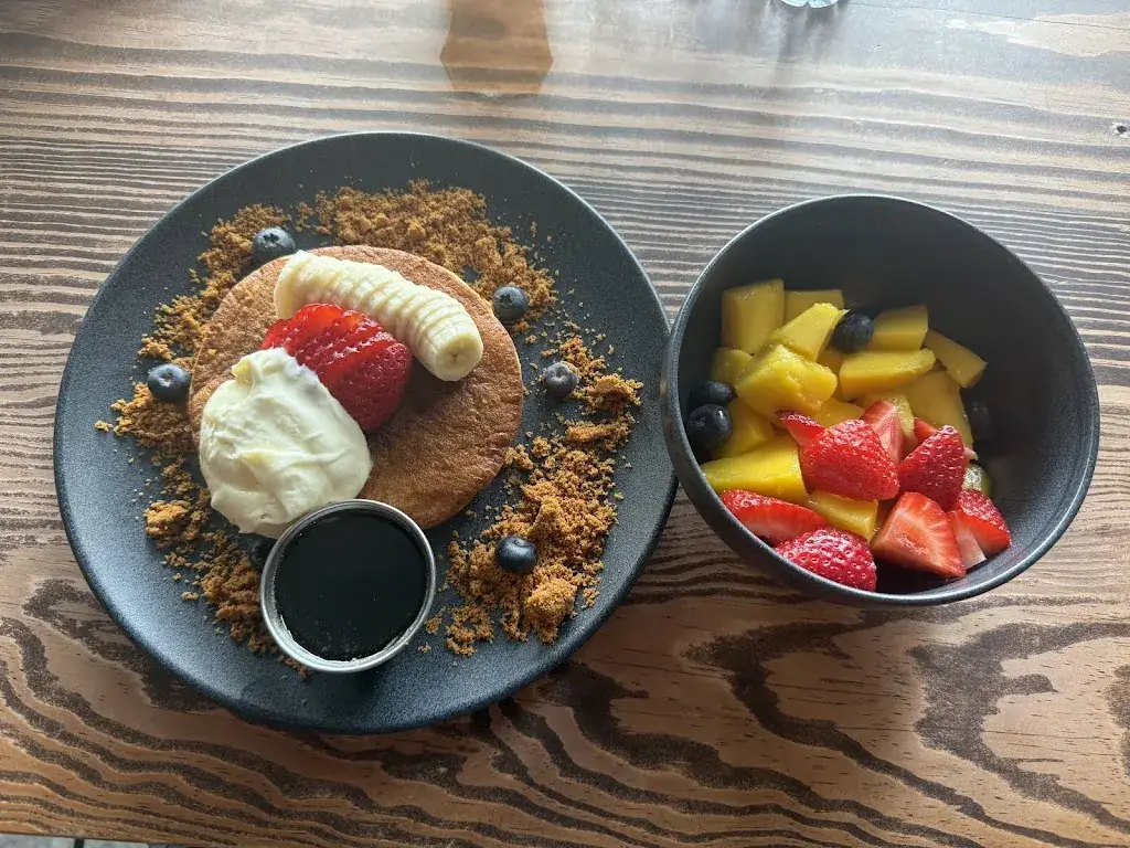 Torian Russell_Scarlett Atocha - Reina Sofía | Specialty Coffee • Real Food_Loipersbach im Burgenland_recensione