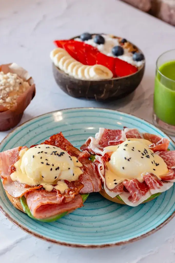 Scarlett Atocha - Reina Sofía | Specialty Coffee • Real Food_Loipersbach im Burgenland_slider_image_3