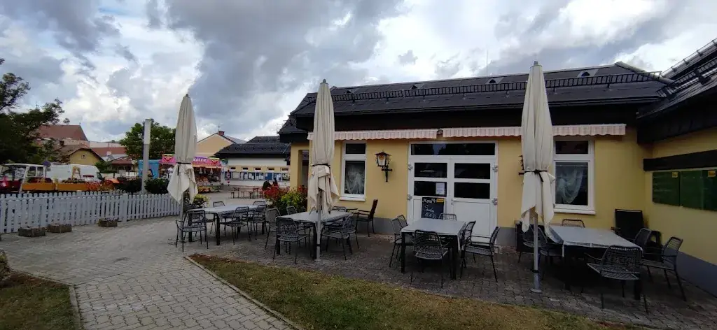 Restaurant Ortszentrum_Schönau an der Triesting_slider_image_3