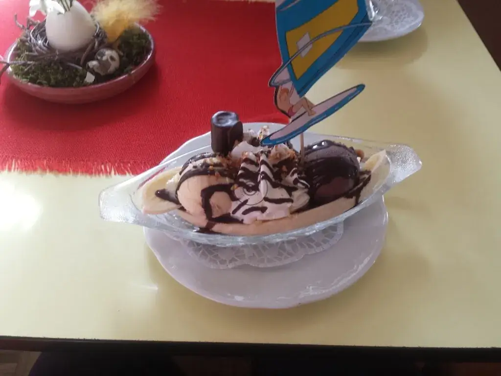 Menu_Eiscafé & Conditorei 