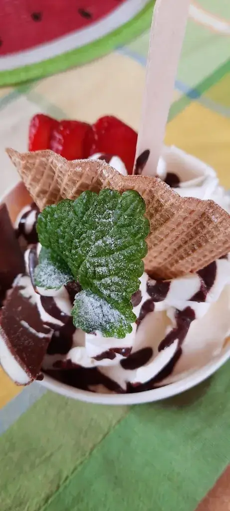 Menu_Eiscafé & Conditorei 