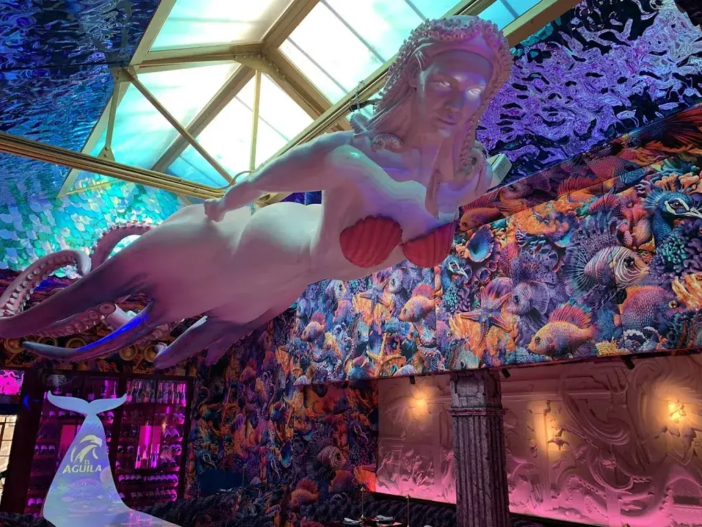 Bruce Taylor_Restaurante Bestial by Rosi la Loca_Loipersbach im Burgenland_review