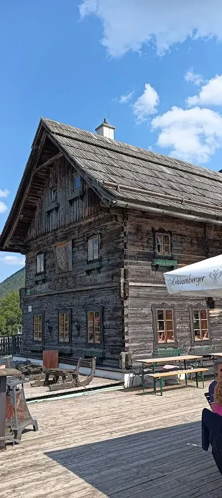 alessandro aldini_Seewirtshaus am Zauberberg_Schottwien_recensione