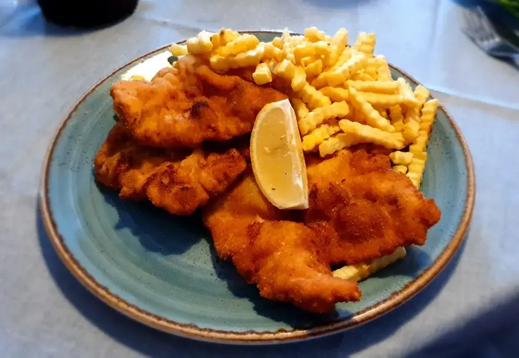 DeWaterDraak_Gasthaus zum Auerhahn_Schottwien_avis