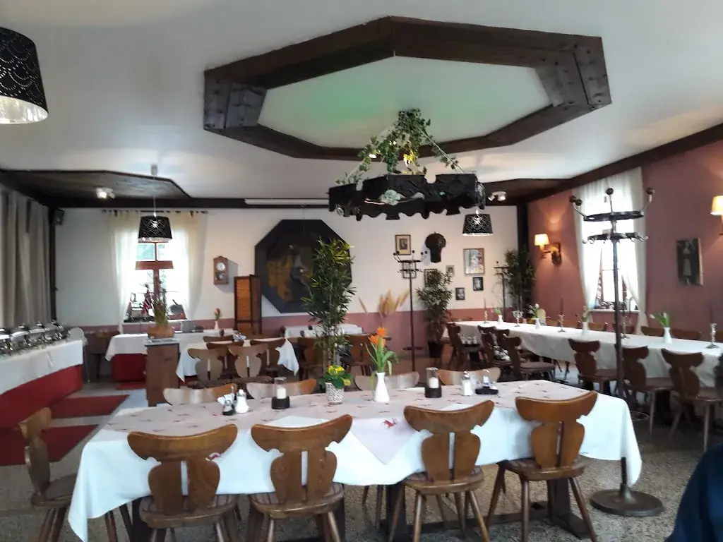 Andrew McGregor_Gasthaus zum Auerhahn_Schottwien_avis